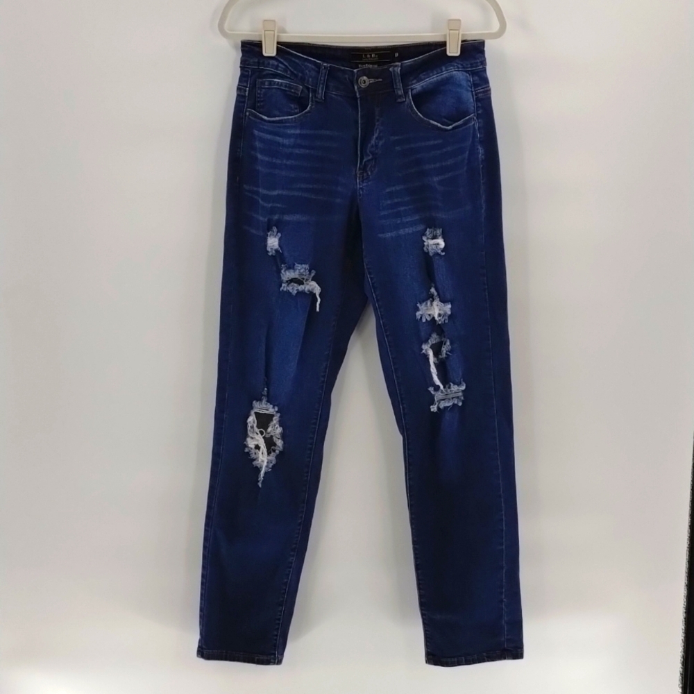 L&B boyfriend distressed front jeans size 10 lucky & blessed